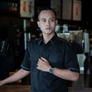 TRIQULS KEMEJA RAFFAN EKSKLUSIF Double Pocket Cuttingan Reguler Hitam