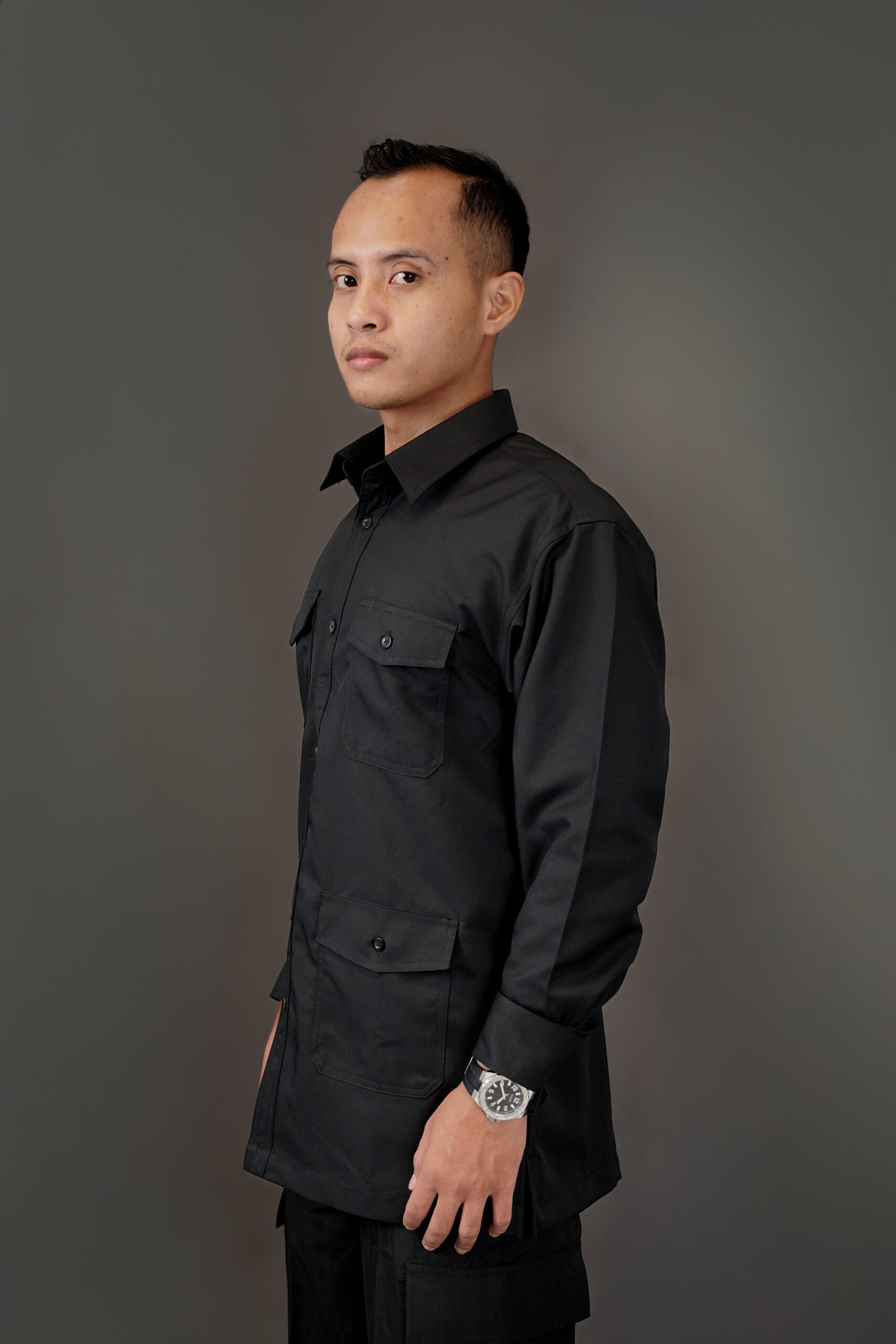 TRIQULS Black Raven Tactical Shirt Gaya Urban & Tactical